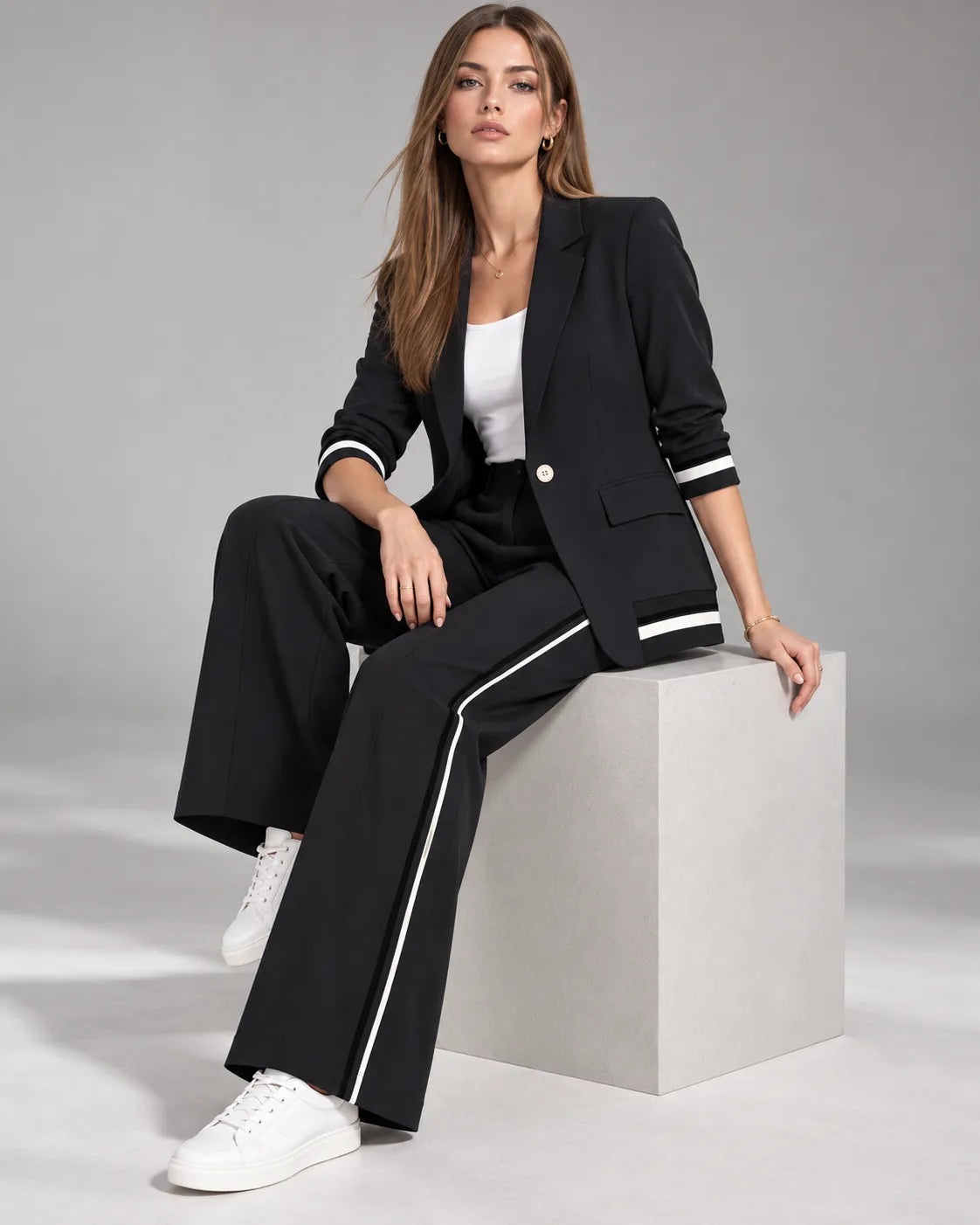 Tailleur veste et pantalon Sofia – Noir
