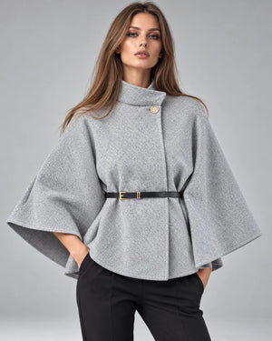 Pull cape à col montant ceinturé – Gris
