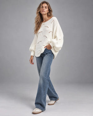 Pull oversize en maille ajourée Léonie – Écru
