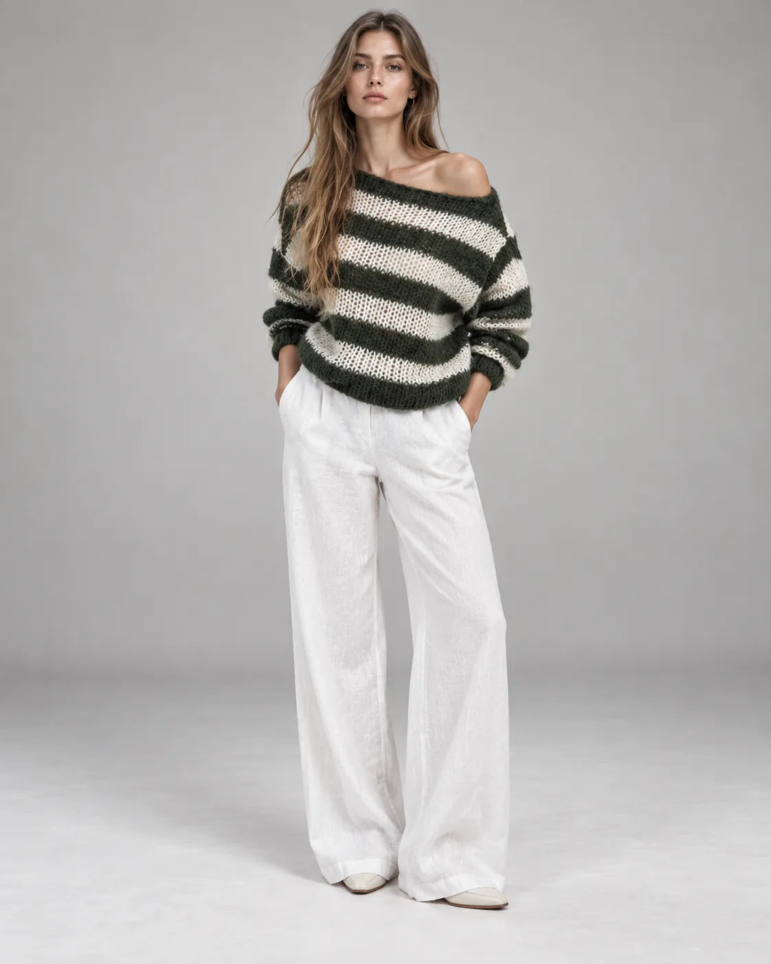 Pull oversize rayé en maille Alma – Vert kaki