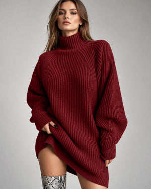 Robe pull oversize à col montant Alba – Bordeaux